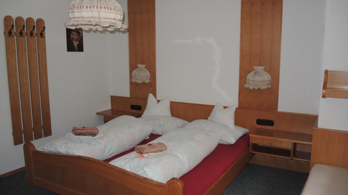 Trudis Hoamat Guest House Бах Екстериор снимка